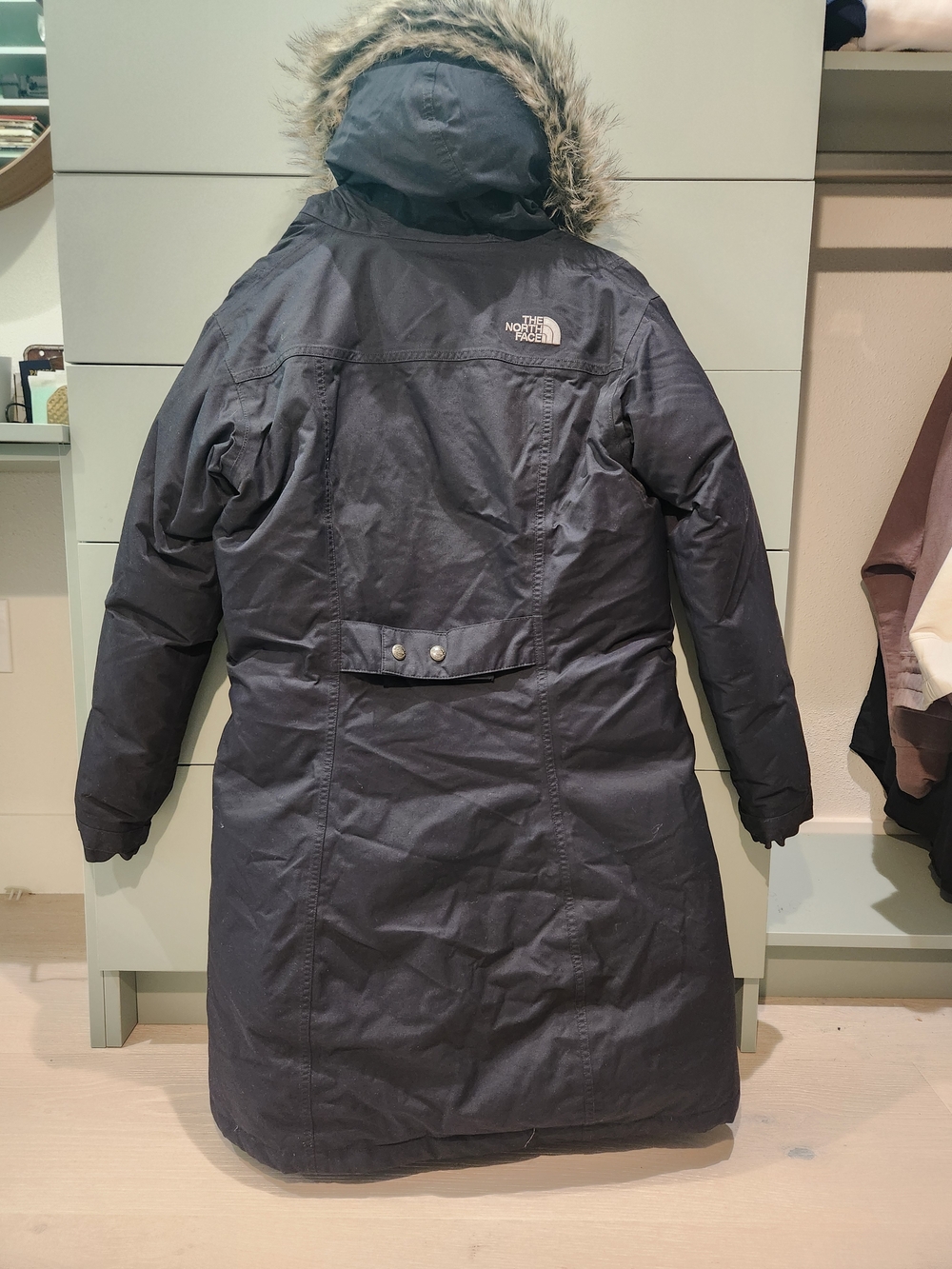 The North Face Women's Black Arctic Parka with Faux Fur Hood - Picture 7 of 11
